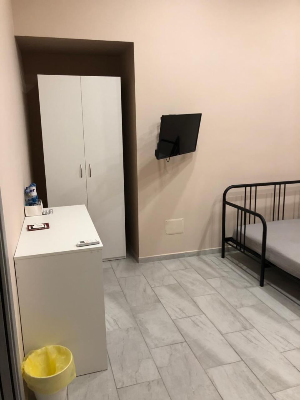 ナポリ Vesuvius Terminal Bed & Breakfast エクステリア 写真